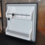 Porta Frontal com Interior Branco para Geladeira 85L - Elber - Imagem 2