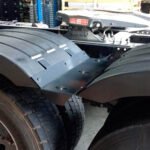 Suporte Entre Eixos de Fixação do Paralama FH 2015 a 2021 - Imagem 4