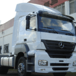 Tampa Estribo Mercedes Axor 2035 2045 2644 (Par) - Imagem 3